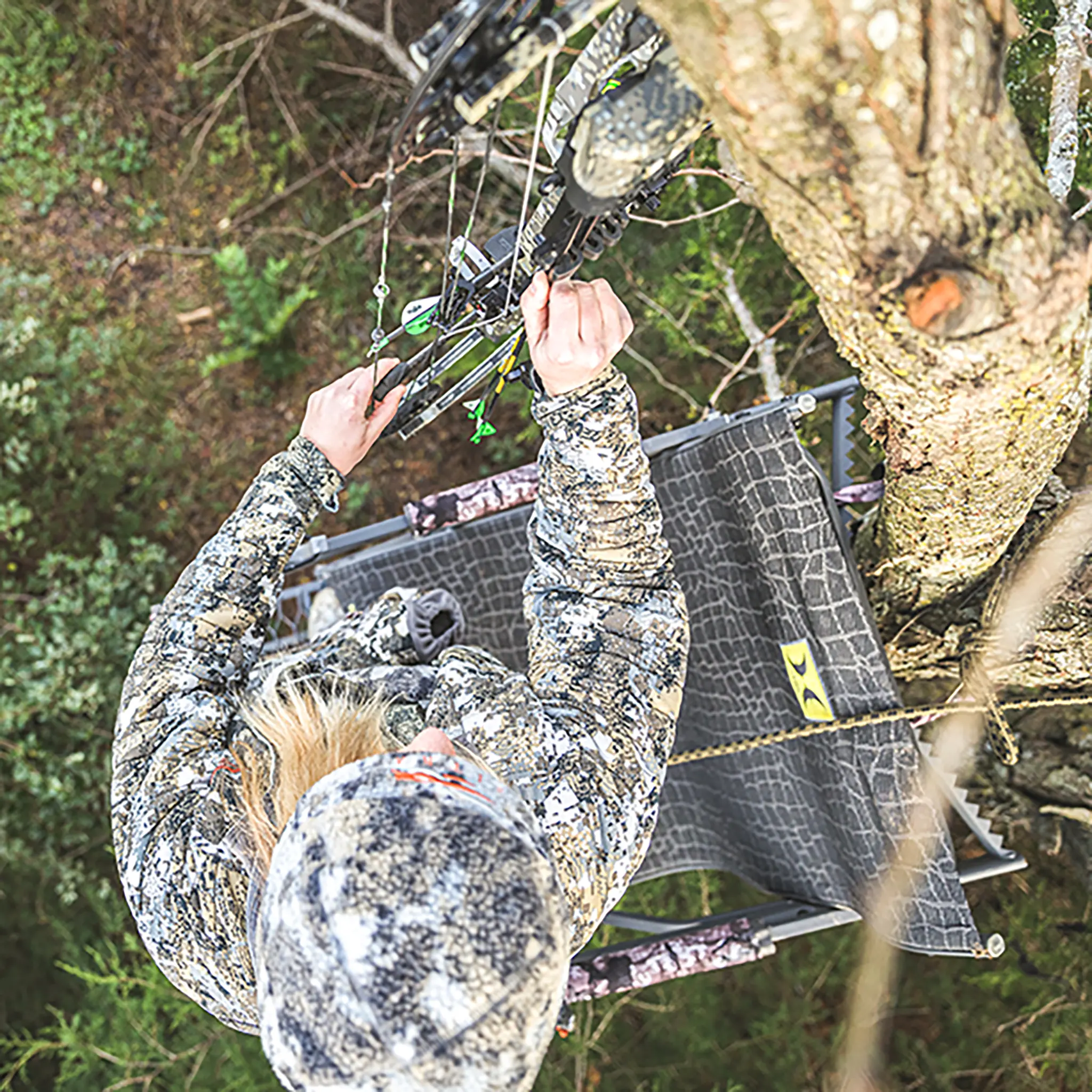 Hawk 20’ Bighorn 1.5-Man Ladder Treestand - Image 7