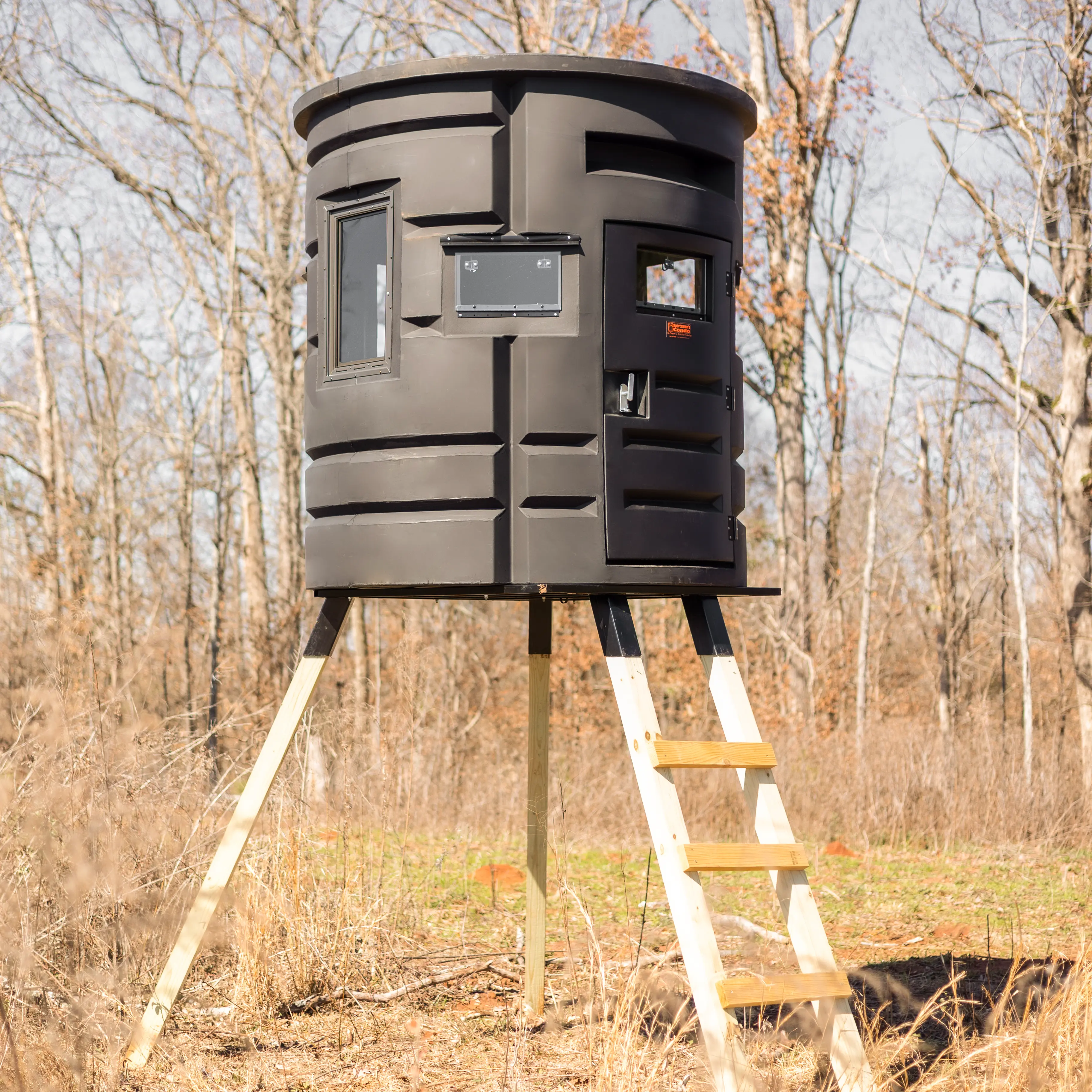 Sportsman's Condo Bow Condo 72" Diameter Deer Stand: Black, Loaded - Image 21