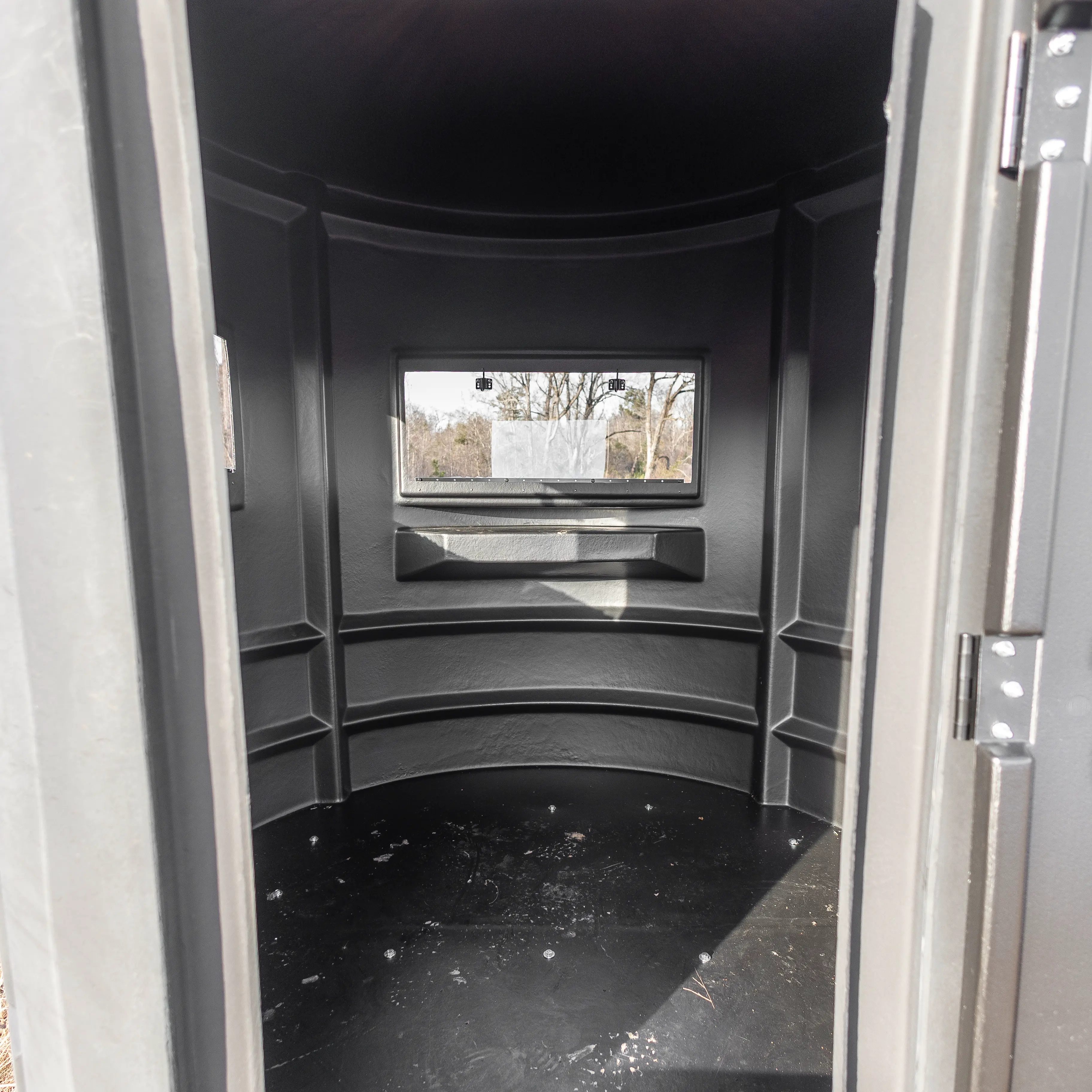 Sportsman's Condo Crossbow Condo 72" Diameter Deer Blind - Image 11