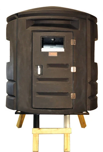 Sportsman's Condo SC4 72" Diameter Deer Blind: Black, Loaded - Image 4