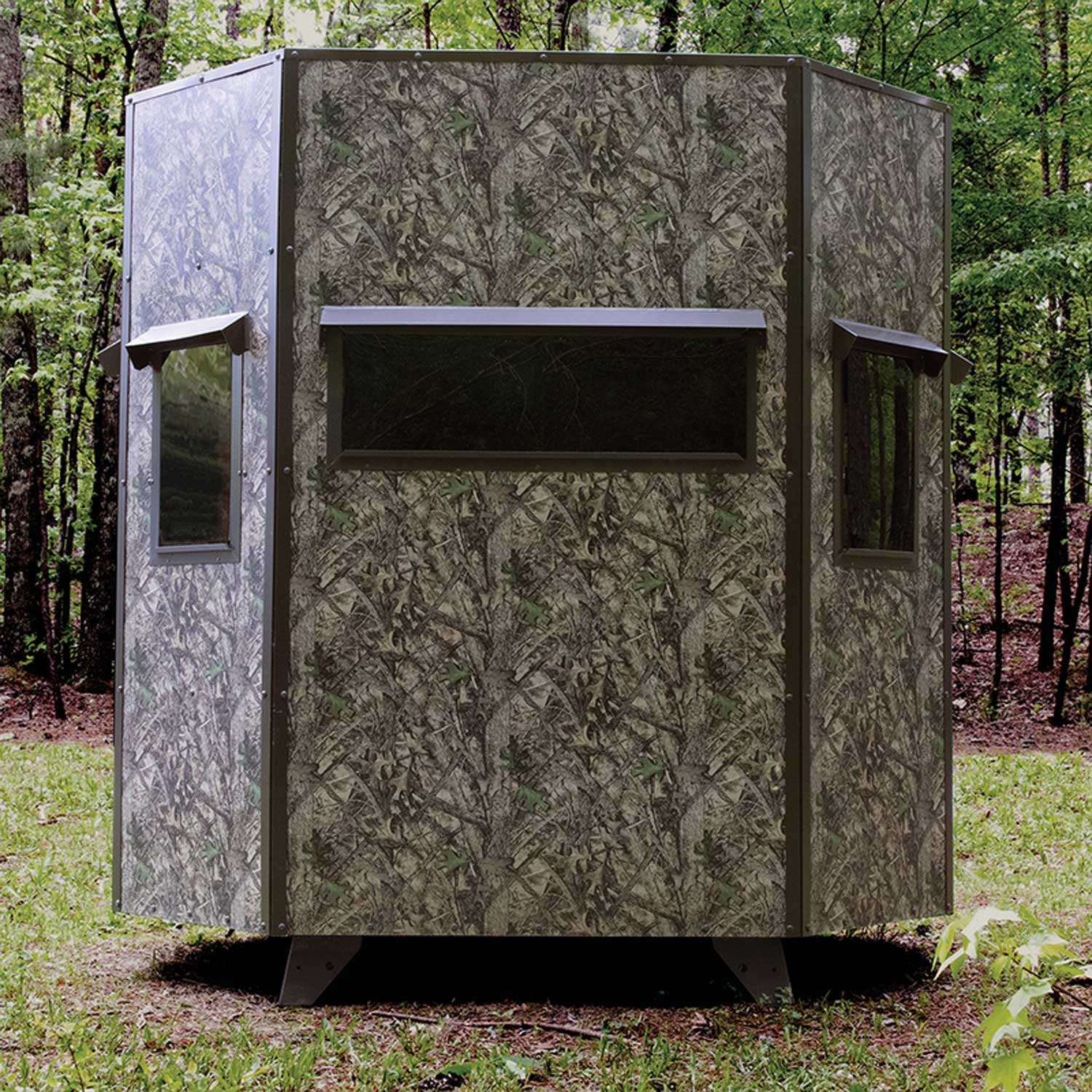 Texas Hunter 5' x 7' Wrangler Camo Hunting Blind with Combo Bow/Rifle Windows & Ground Legs - Image 3