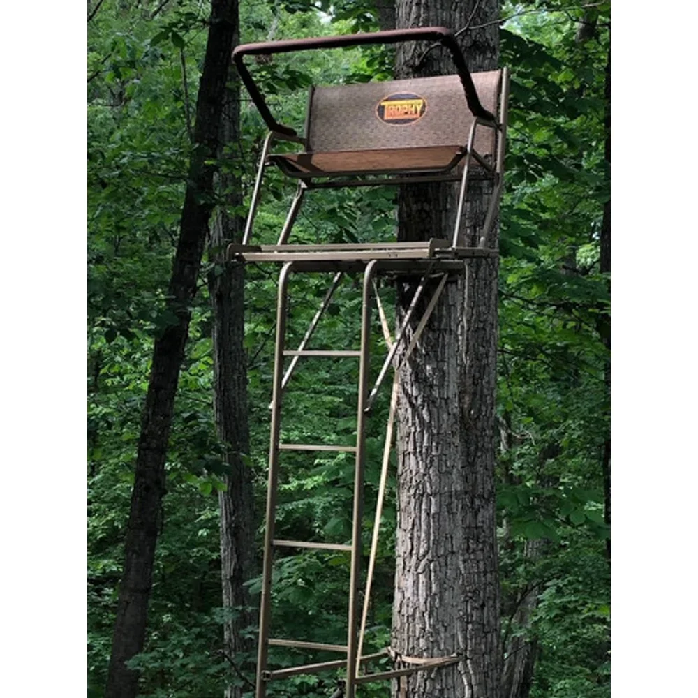 Trophy Treestands Skywalker 16 ft Two-Person Ladderstand